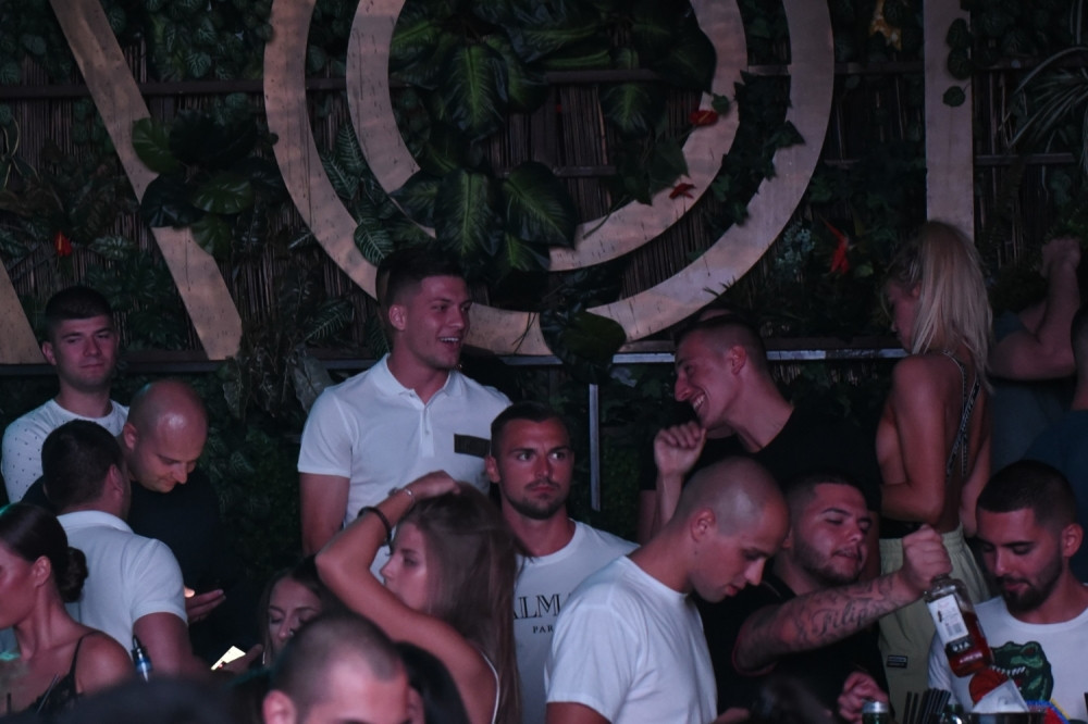Luka Jović napadač madridskog Reala se provodio na Money