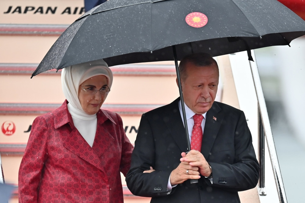 Sve tajne MISTERIOZNE Emine Erdogan! Majka predsednika Turske je nije želela za snajku i to iz jednog razloga!