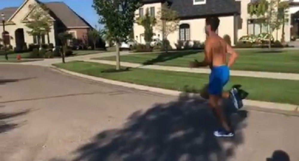 Ovako izgleda trening Novaka kroz komšiluk Sinsinatija, usledila je jedna neprijatna ali efektna specijalnost! (FOTO + VIDEO)