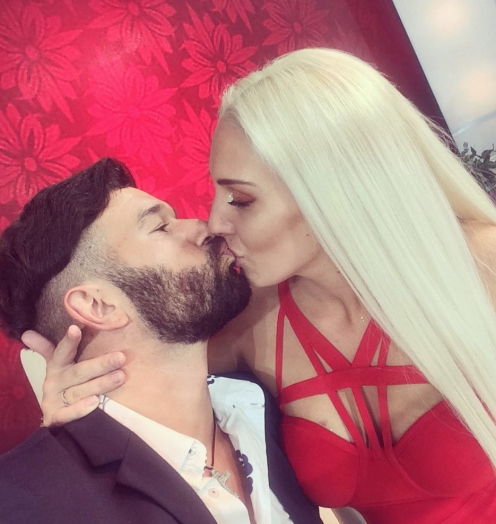 Porodica Lakić dobila još jednog člana porodice! (FOTO)