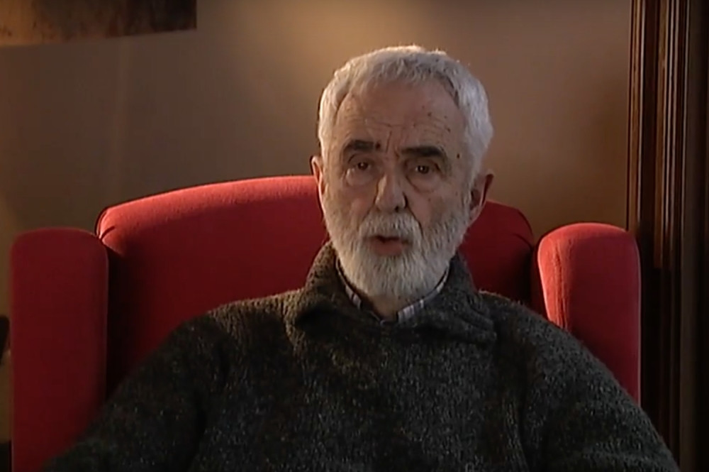 Preminuo čuveni srpski scenarista, Srbija zavijena u crno!