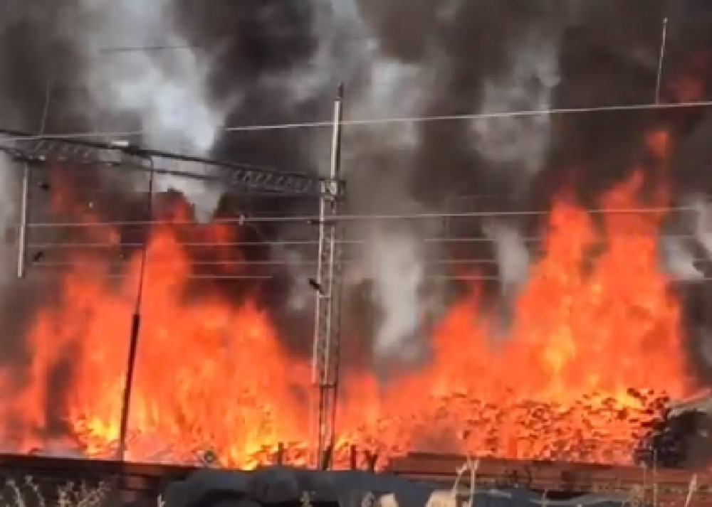 Saobraćaj između Srbije i Severne Makedonije u prekidu! (VIDEO)