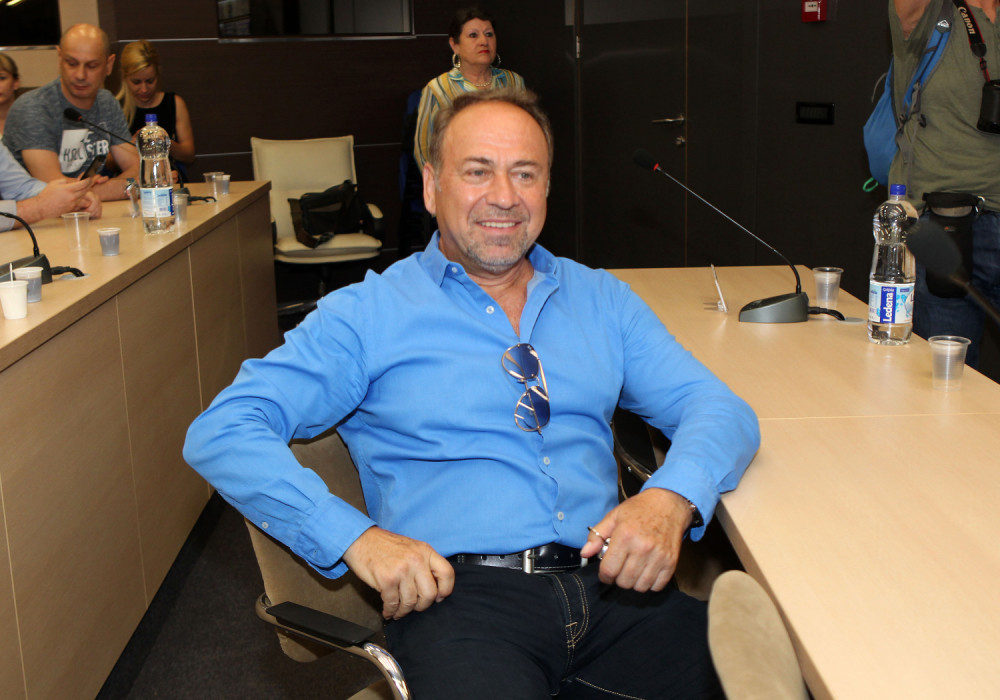 Marinko Rokvić u sedmoj deceniji izgleda kao Herkul!