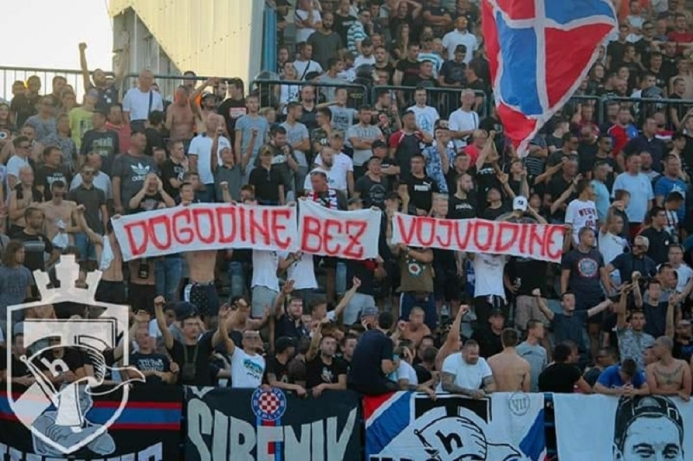 Grozan transparent sa željom za raspadom Srbije! (FOTO)