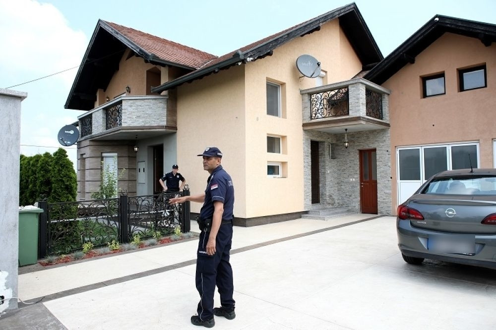 Veću količinu droge Vranjancu pronašli na neverovatnom mestu!