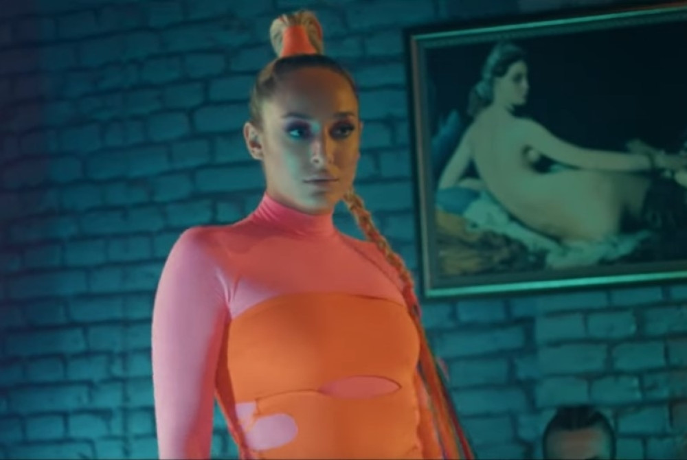 Luna počinje da MLATI PARE! Gazda jednog kluba nudi BRUTALNU sumu za nastup!