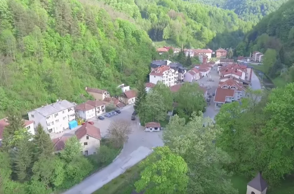 Nema lekara, nema Hitne pomoći! To je GLAVNI krivac za smrt male Mile (2)!