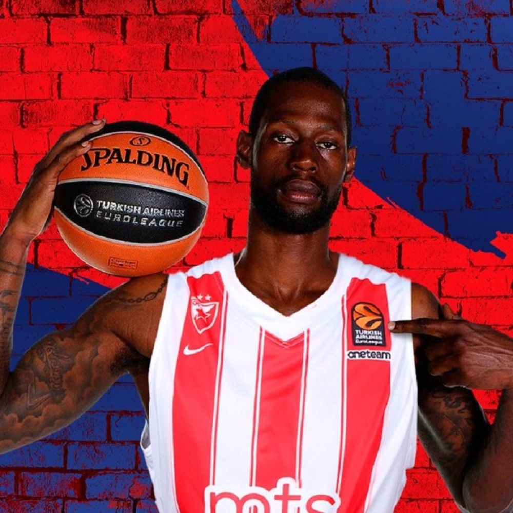 Fenomenalni Gist zbog Crvene zvezde promenio ime i izazvao reakciju "Grobara" i huilgana iz Grčke! (VIDEO)