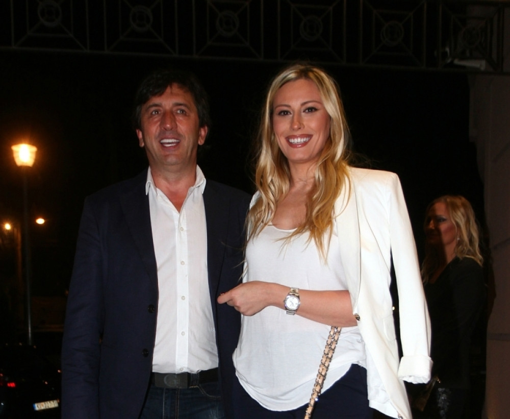 Žikina bivša puca kako izgleda! Dajana Paunović u kupaćem izdominirala na plaži! (FOTO)