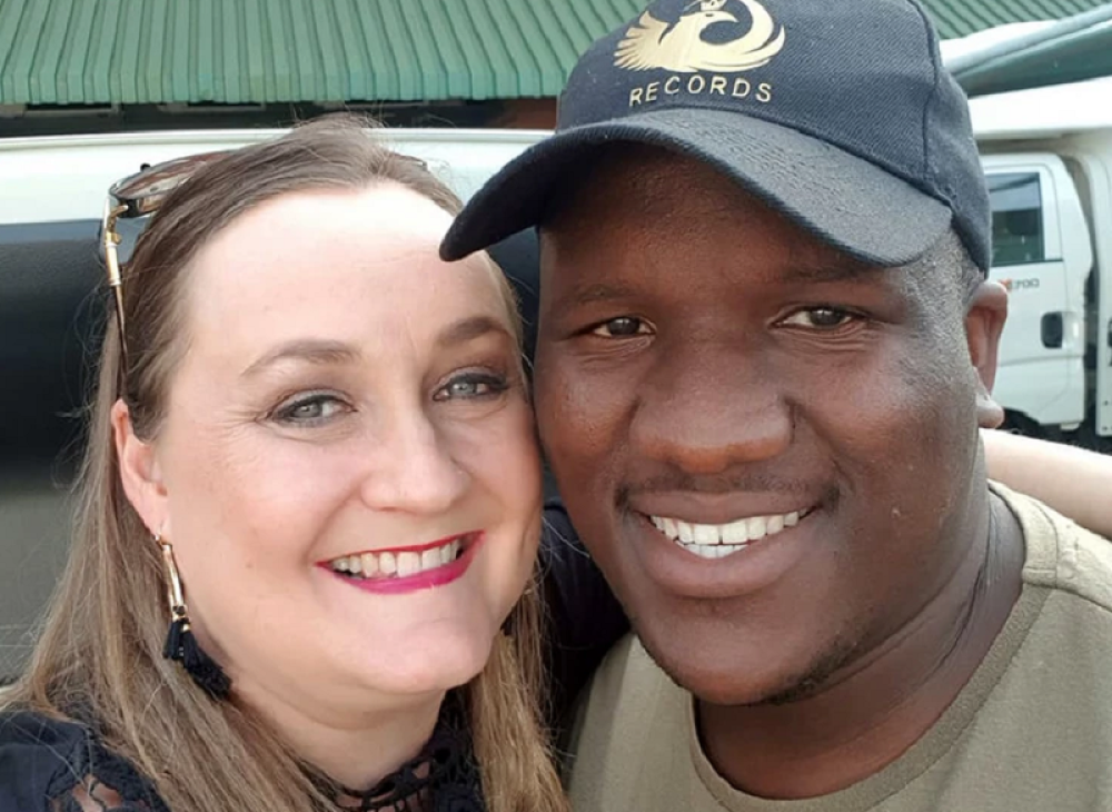 Ima ANĐEOSKI GLAS, oboriće vas s nogu kada čujete kako peva (VIDEO)