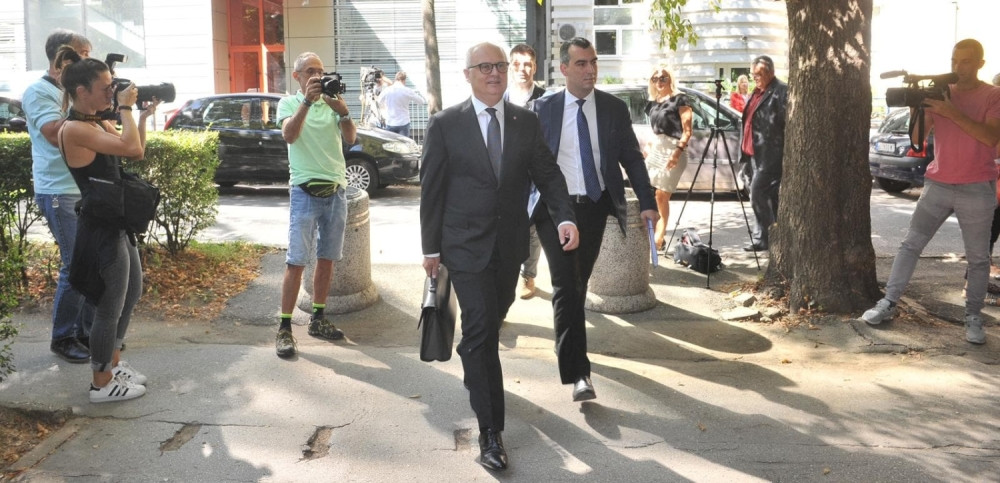 Vesić kada je video, odmah objavio fotografiju kao dokaz! Sad im se svi smeju!