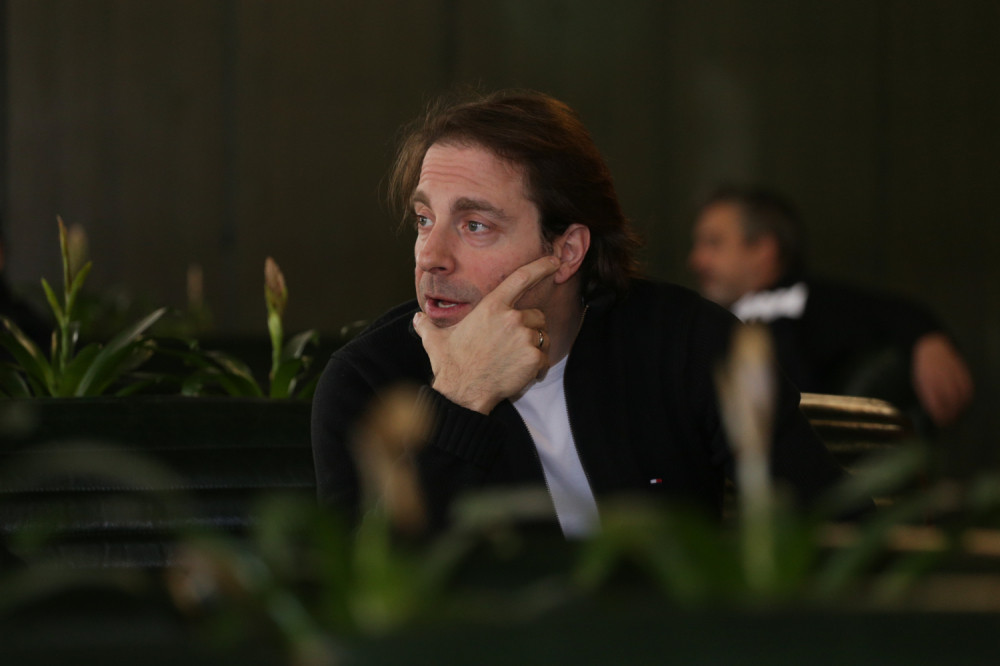 Glumac Gordan Kičić ne može da sakrije bol, ovako se oprostio od svoje drage koleginice! (FOTO/VIDEO)