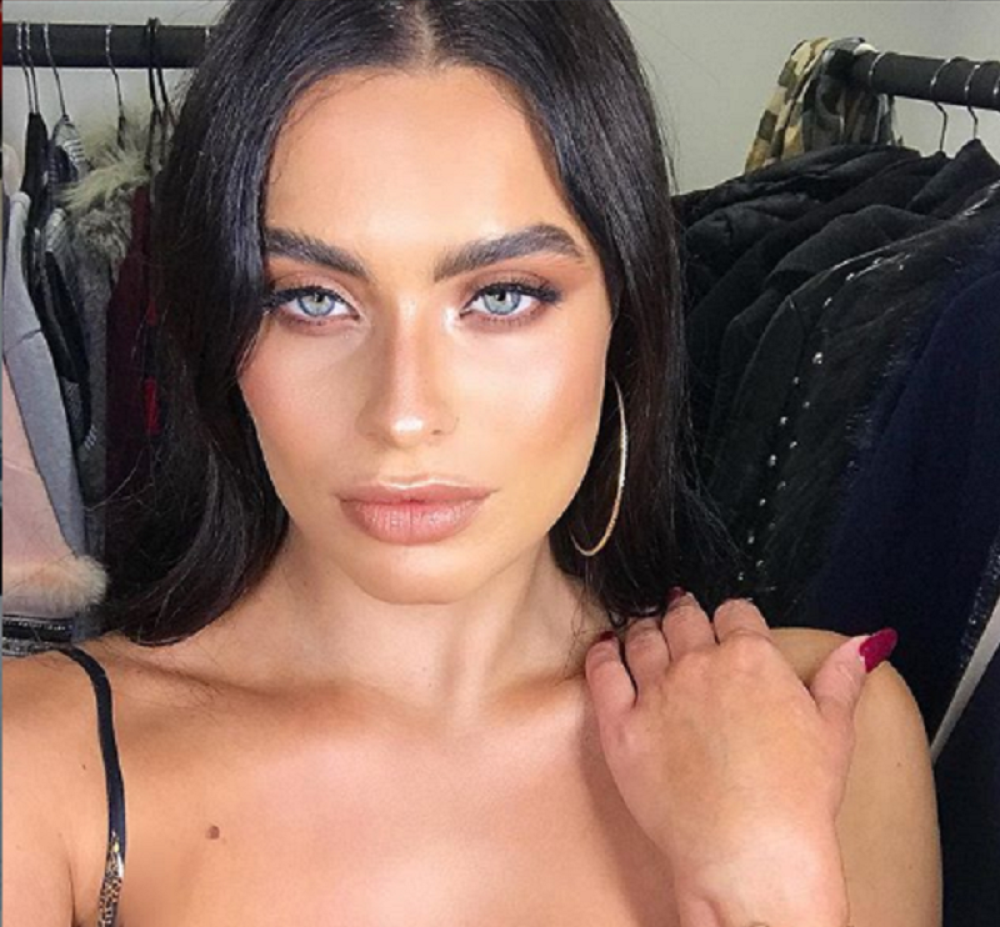 Šutnula Juseina Bolta, a sada se zbog nje raspada brak čuvenog engleskog fudbalera! (FOTO)