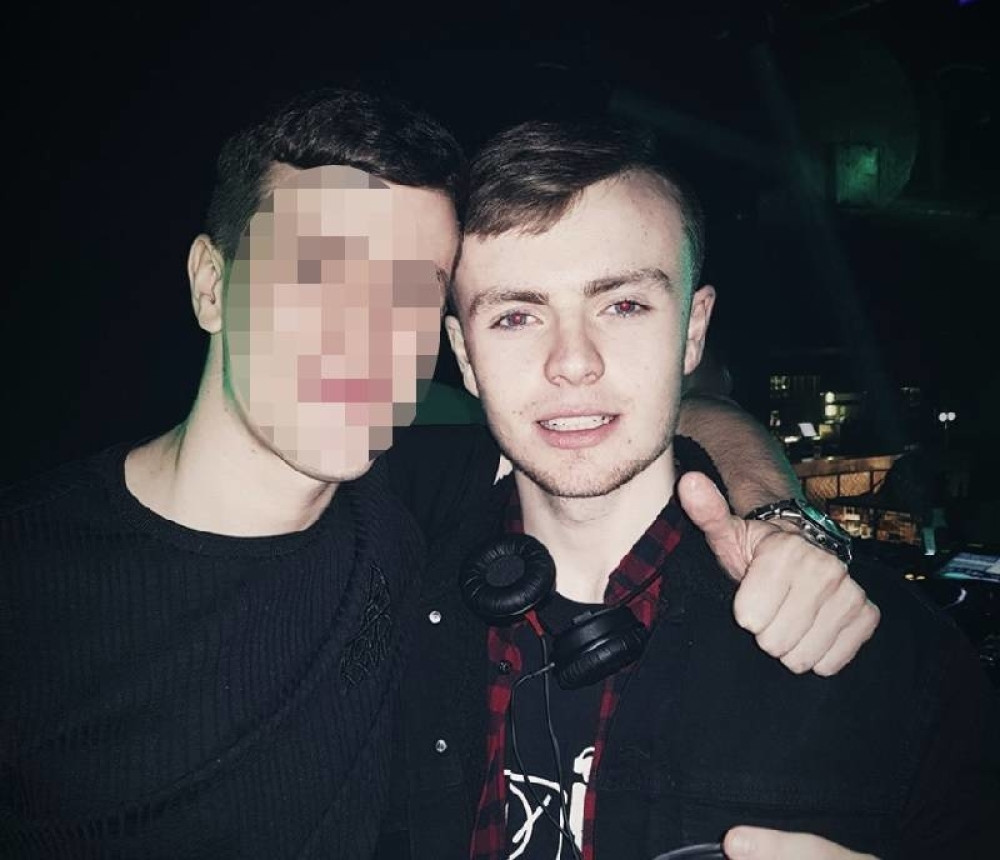 Uživao u ludoj vožnji dok ga nije preseklo srce! Probudio se u krvavoj posteljini u bolovima, lekari mu saopštili jezive vesti (FOTO)