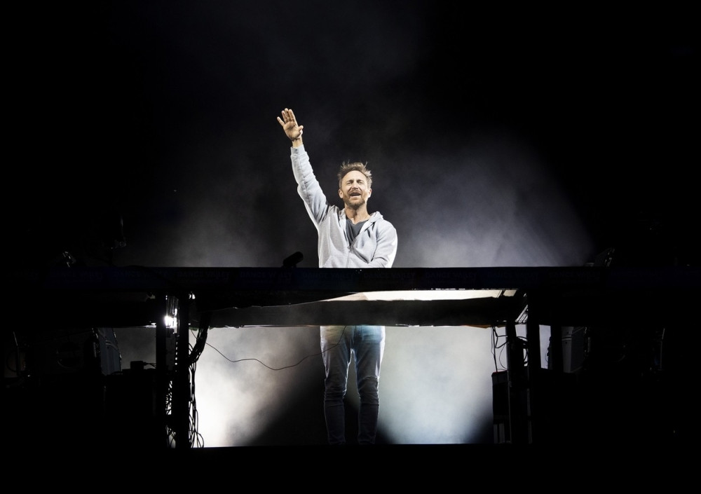 Najpoznatiji svetski di-džej ima brata u Leskovcu! Kroz suze je sve priznala!