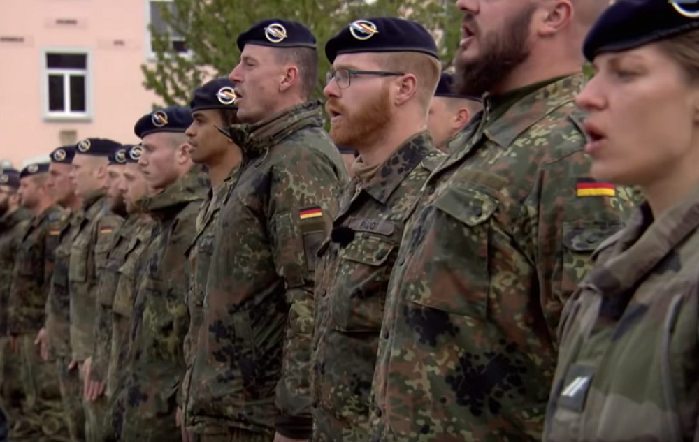 Na Instagramu Bundesvera osvanula fotografija koja je uterala strah u kosti celoj Evropi! Pa ovo je Hitlerovo!