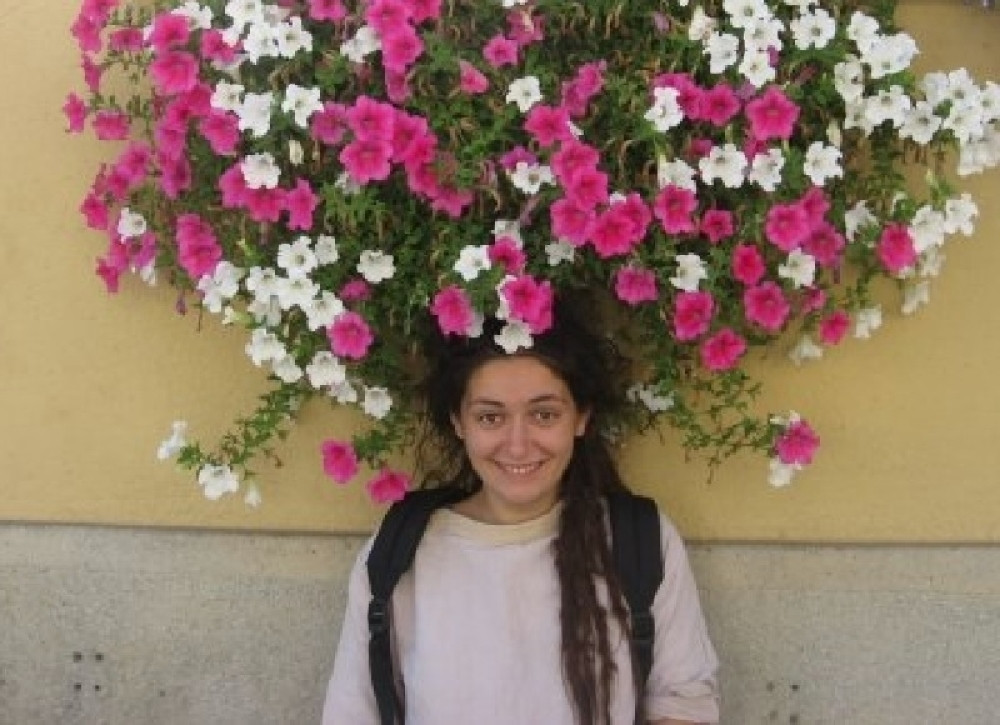 Nećete verovati šta rade i za koji novac! Razbiše se od para! (FOTO)