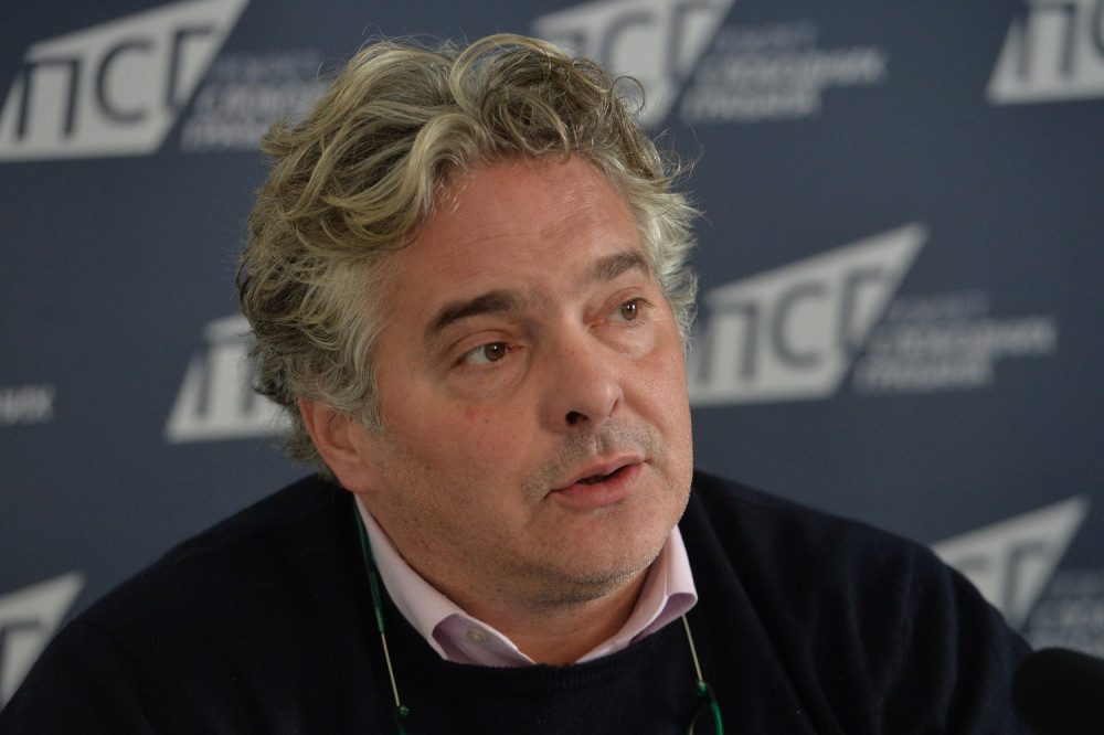 Pao novi predlog! Pokrenut totalni rat: "Ti bi nešto Rusima da daješ? Ti si bre obična budala!!