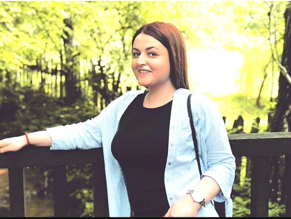 Videla muškarca (65) kako nepomično leži ispod mosta, a onda uradila nešto zbog čega su joj čak i radnici Hitne pomoći čestitali! (FOTO)