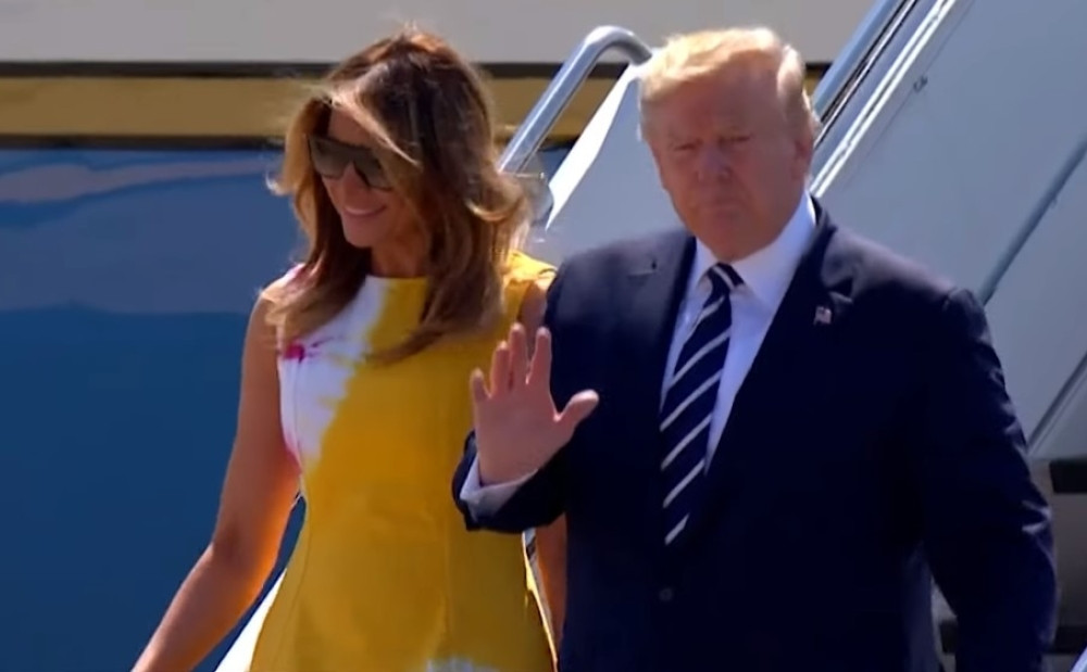 Melanija Tramp na meti Tviteraša! Žuta haljina izazvala buru komentara, a istina o njoj je potpuno drugačija! (VIDEO/FOTO)