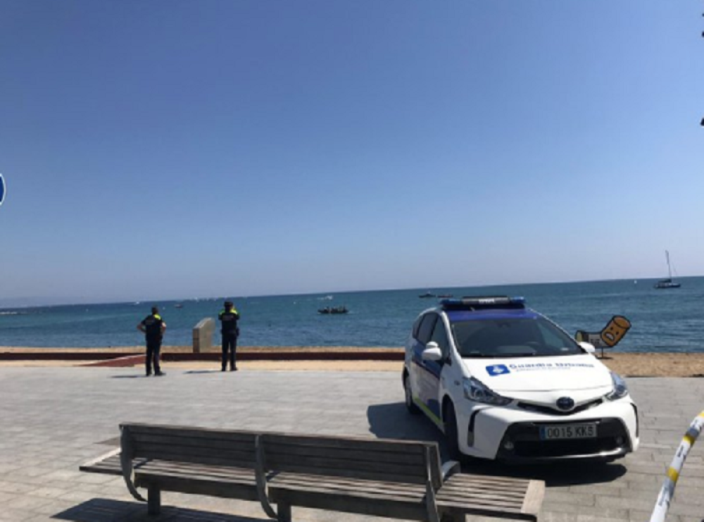 Hitno evakuisana plaža u Španiji! (VIDEO)