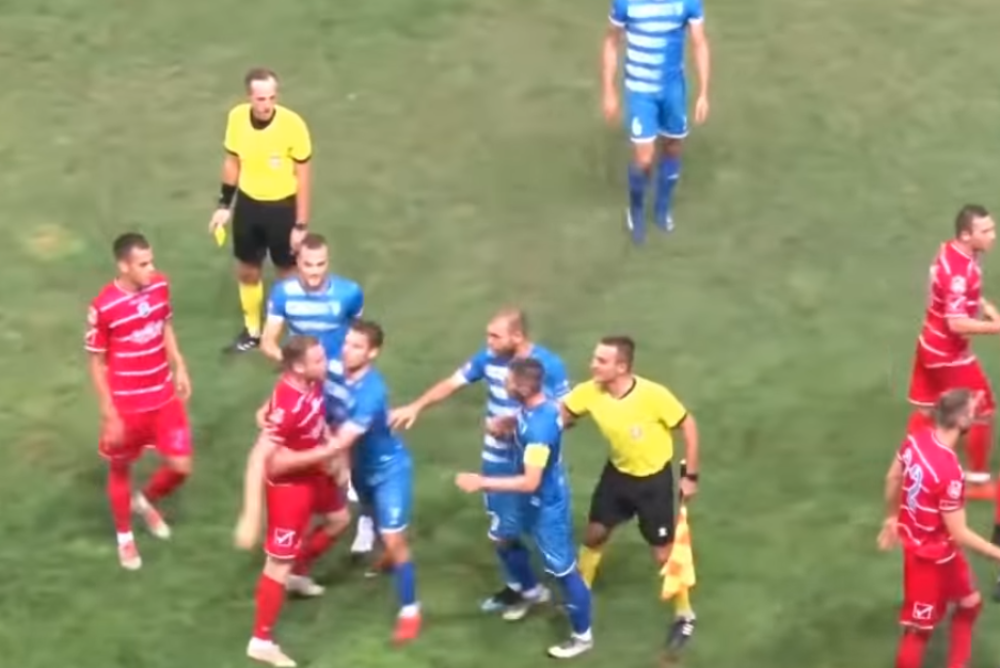 Zbog sramotne reakcije fudbalera Metalca na terenu nastao opšti haos! (VIDEO)