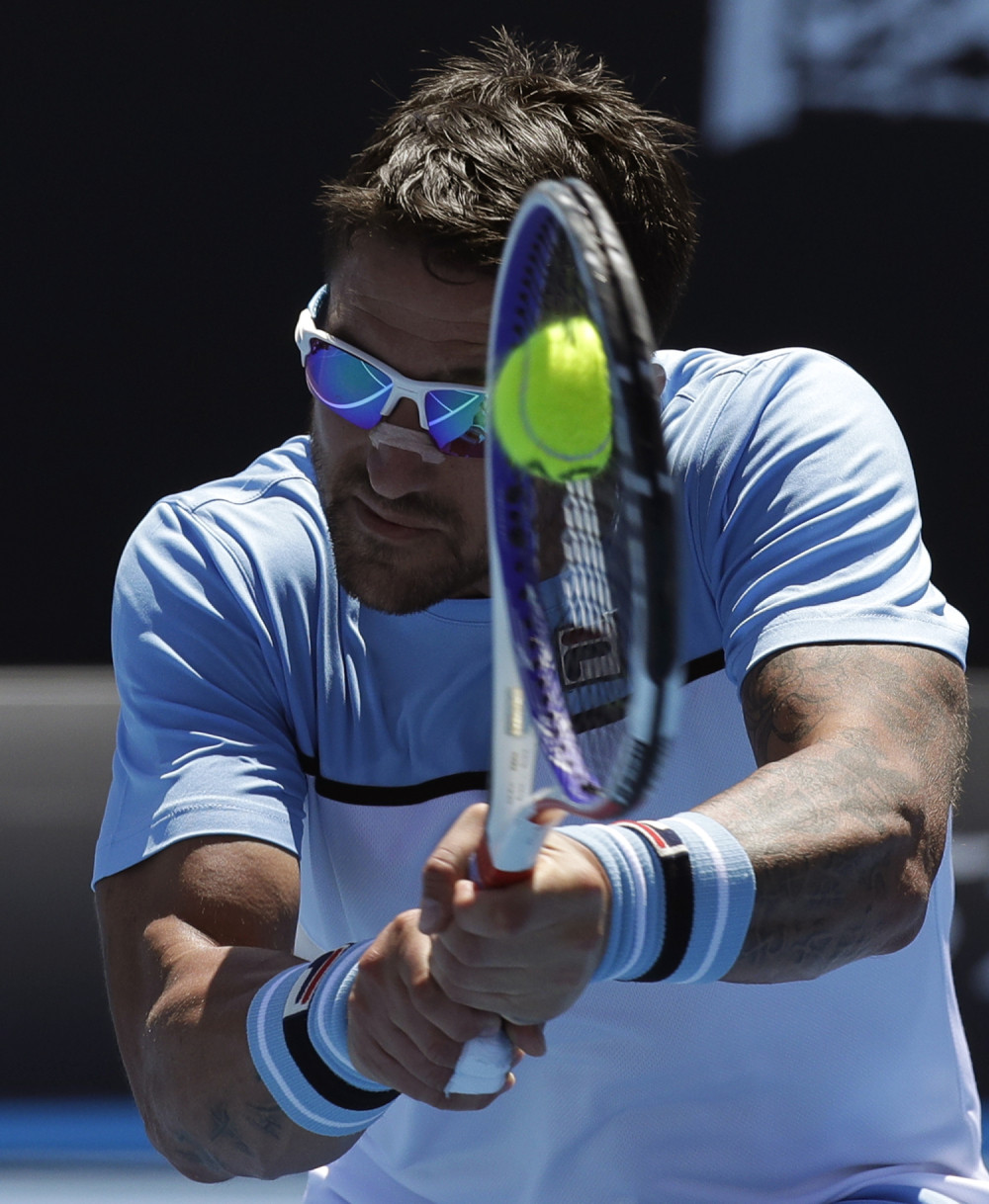 Biće to luda egzibicija, Janko se vraća na teren (FOTO)