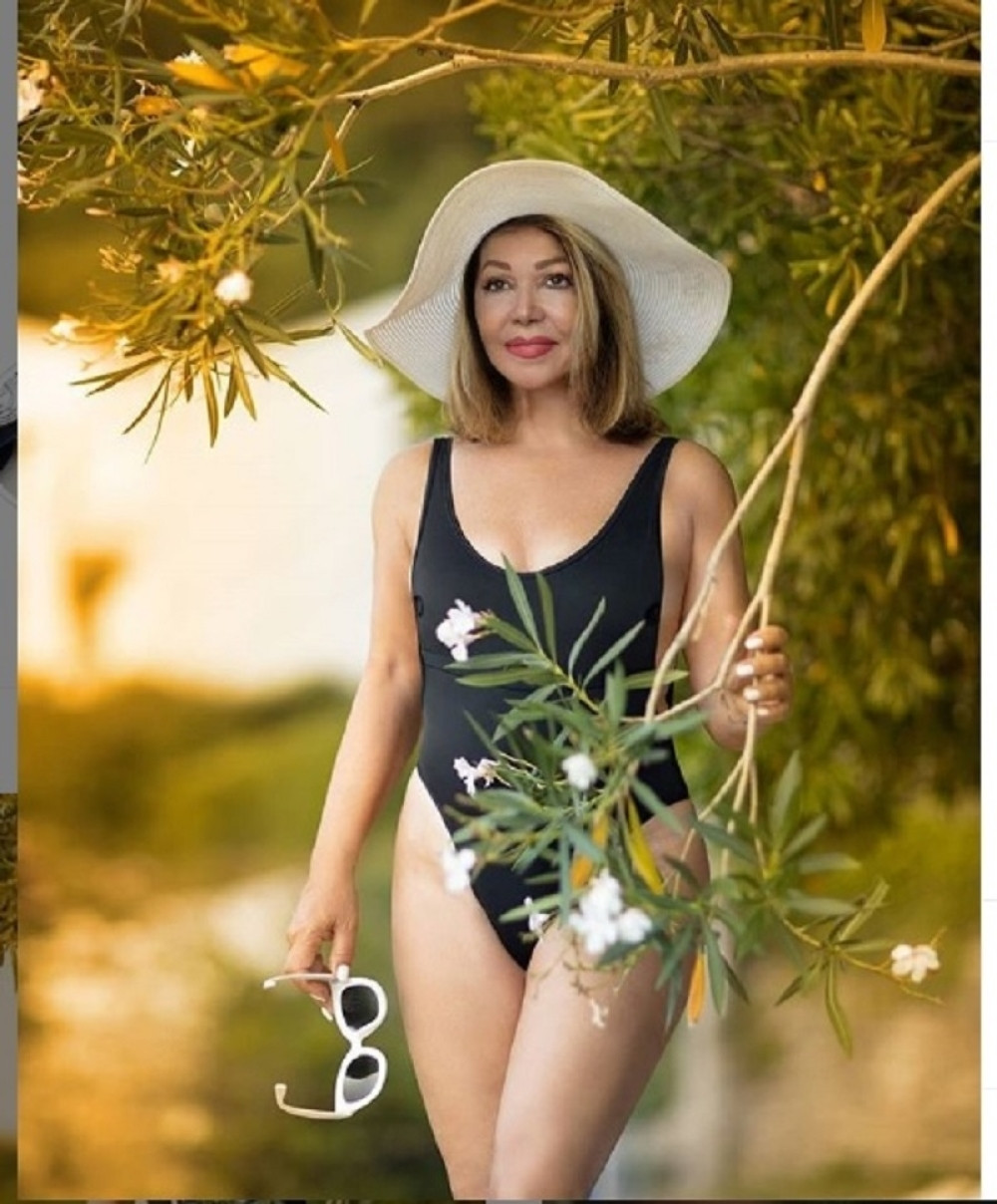 Neda Ukraden oduševila izgledom u kupaćem kostimu! Ostavila sve bez daha