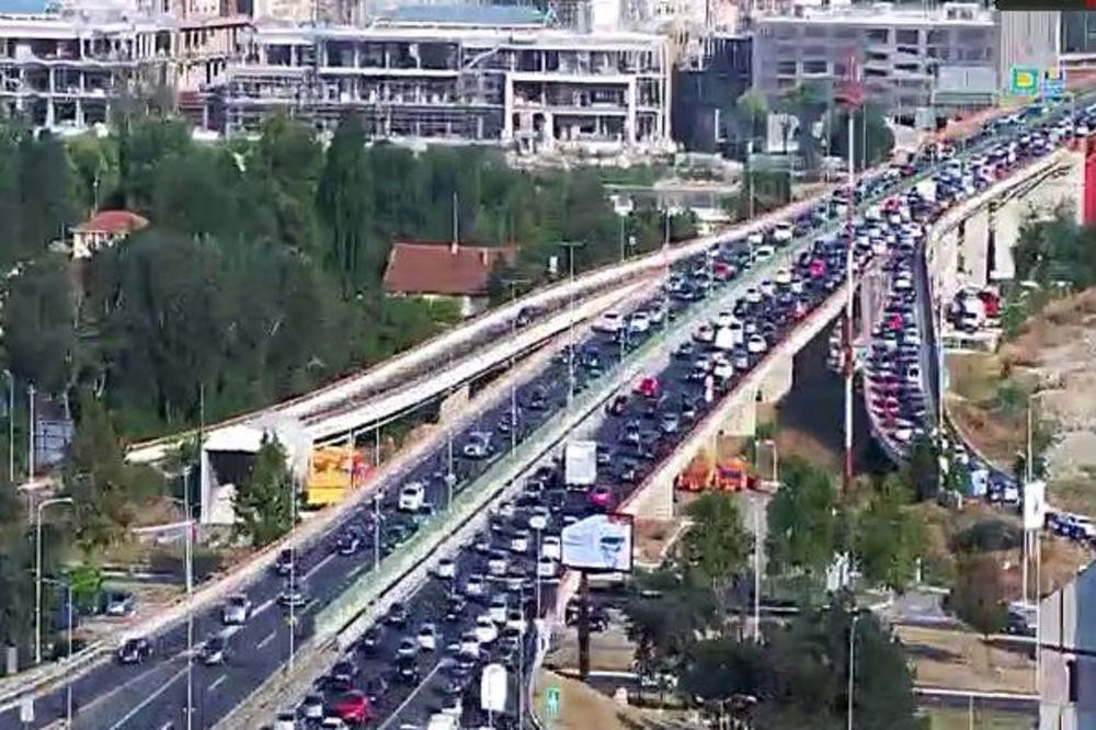 Intervenisala hitna pomoć, ima povređenih! (FOTO)