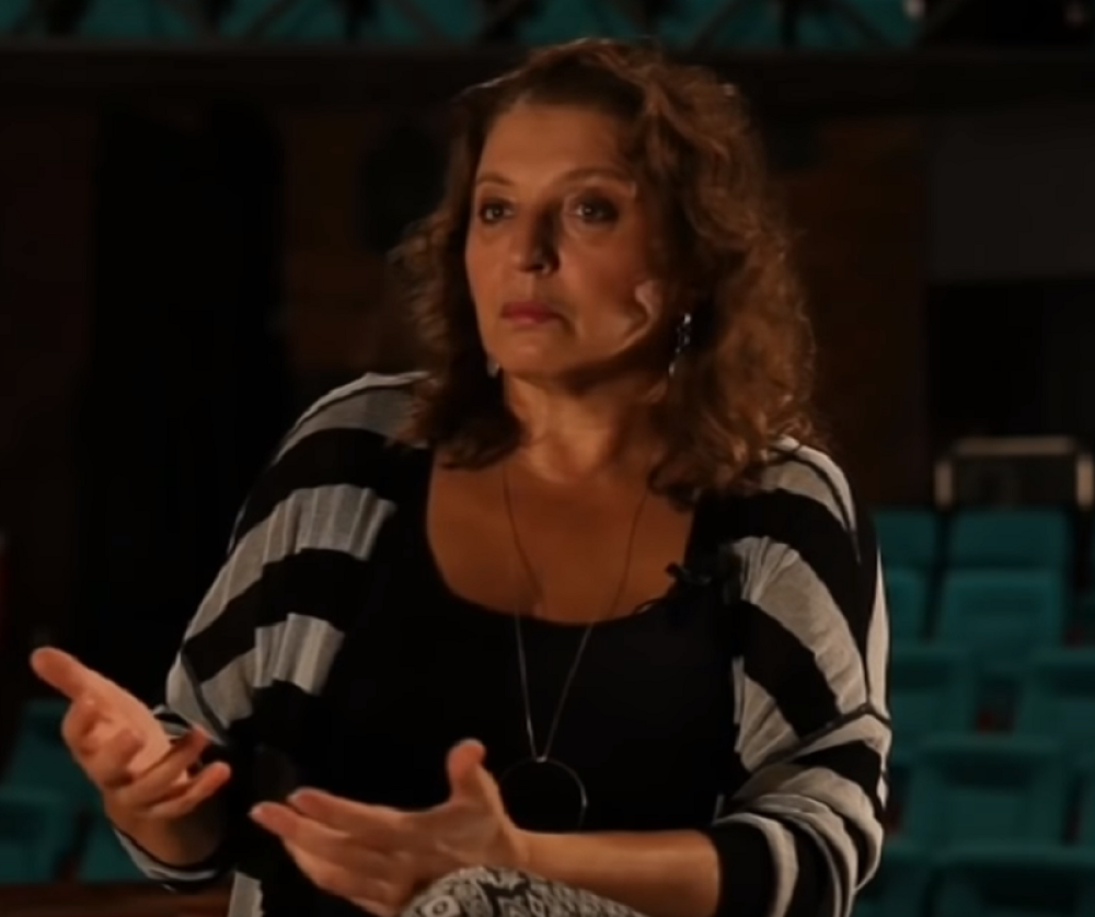 Slikala se u svom najgorem izdanju: Raščupana kosa, bez trunke šminke, a komentari samo pljušte! (FOTO)