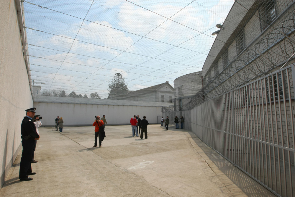 Najokoreliji ubica koji je hodao Srbijom izlazi iz Zabele?!