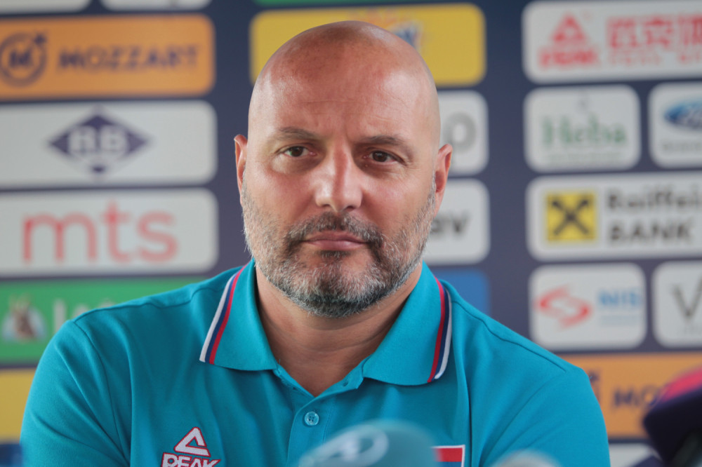 Otkrio detalje u vezi sa povredom Nemanje Bjelice i poručio - "Neću da gledam u tanjir drugih timova!"