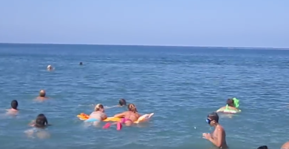 NE IDITE NIGDE IZ SRBIJE - poznata letovališta uvode stroge mere