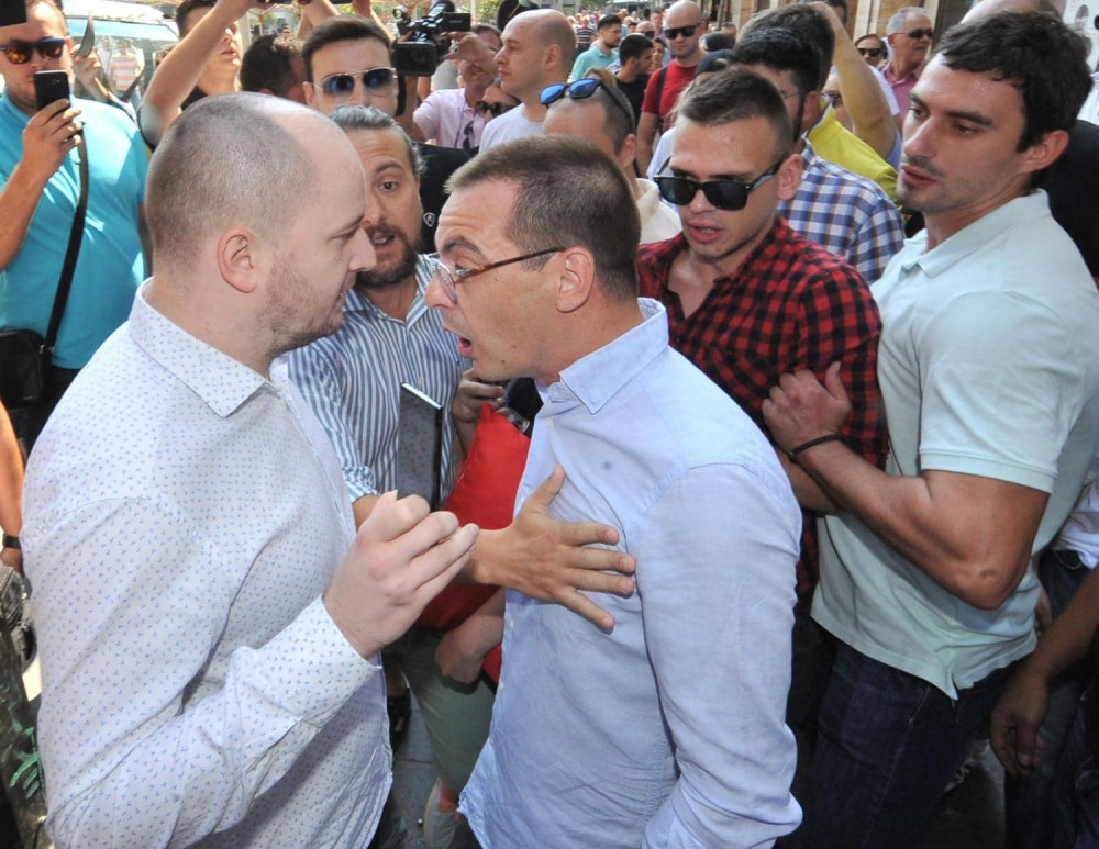 Marko Bastać pravio haos, predsednik opštine se ponaša kao pravi huligan