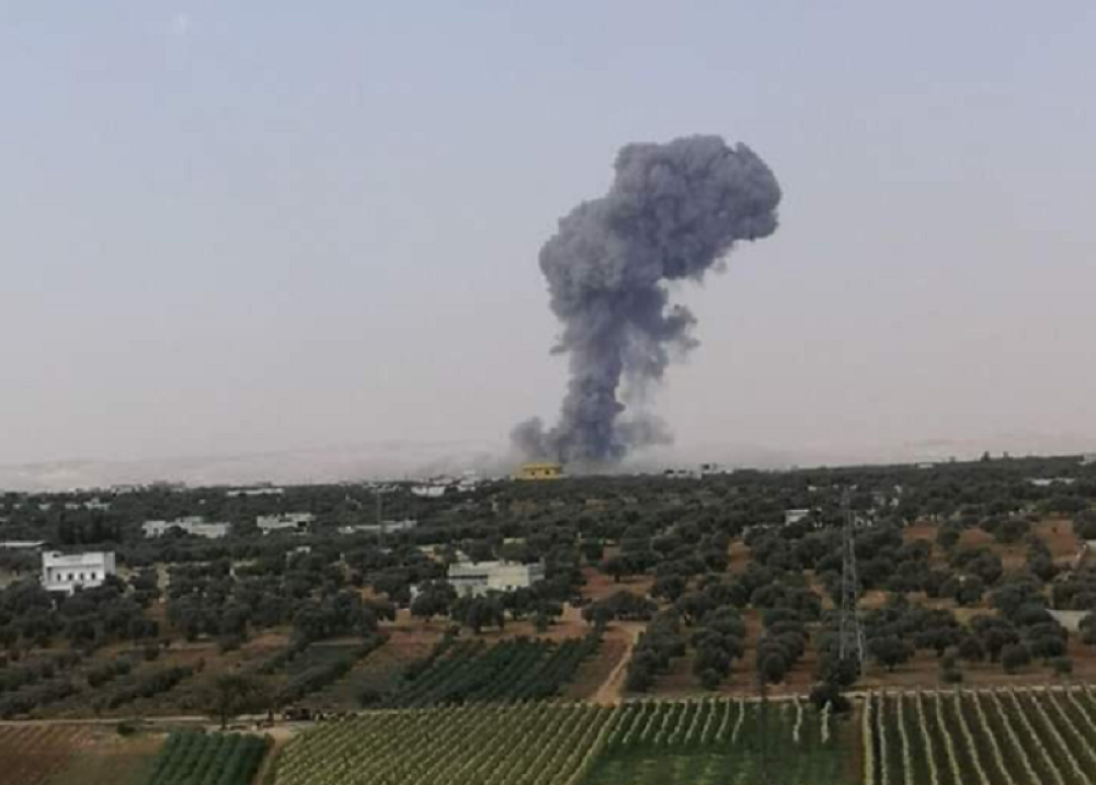 Amerikanci pritekli u pomoć Asadu i Putinu?! U toku žestoko bombardovanje! Veliki broj mrtvih (FOTO)