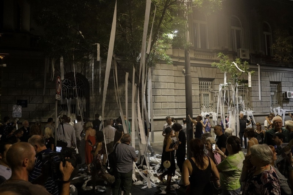 Posle dugo vremena, vraća se iz Nemačke, a tamo je dao jedno obećanje?!