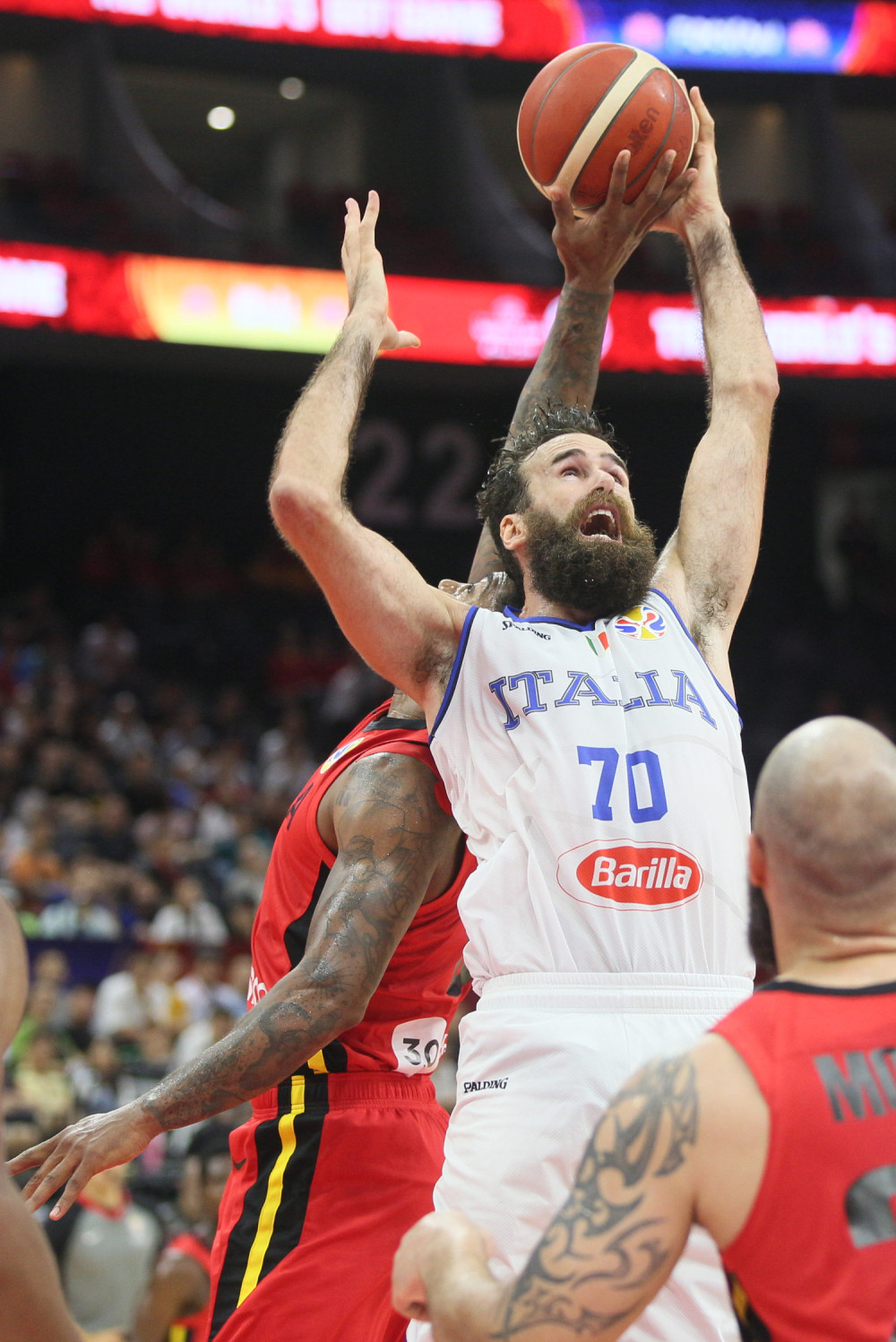 Još jedna "laganica" u našoj grupi, Italijani se poigrali s Angolom! Čekaju Srbiju za poziciju 1 (FOTO)