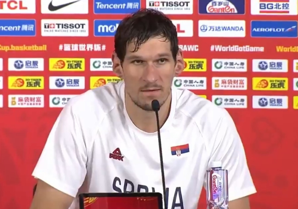 Boban izbacio iz takta sve novinare na konferenciji, pa uspeo da nasmeje selektora Srbije! (VIDEO)