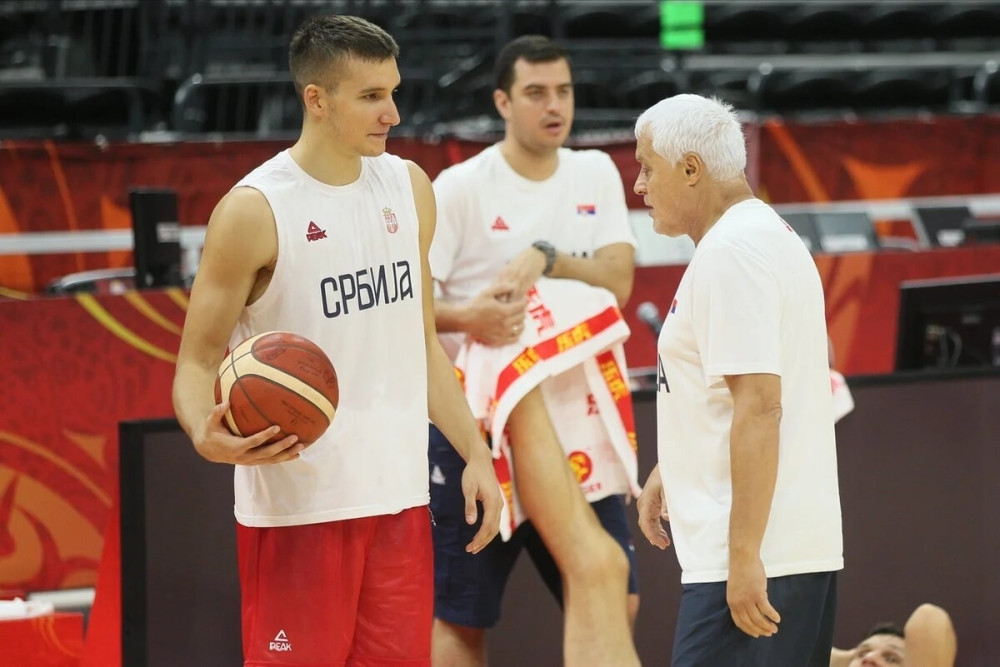 Bogdan pogađao sa centra, ali ga je STARI AS ipak izuo iz patika! (FOTO/VIDEO)