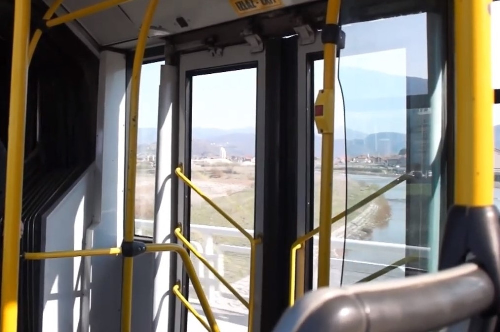 Napadnut vozač gradskog autobusa! Ovo ni u snu nije sanjao da će mu se dogoditi!