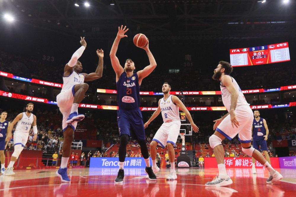 Srbija BRUTALNO POKRADENA protiv Italije! (FOTO)