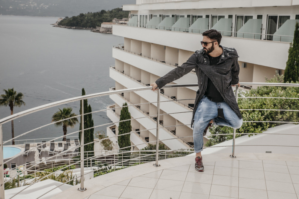 Poznati dizajner pravi žurku!