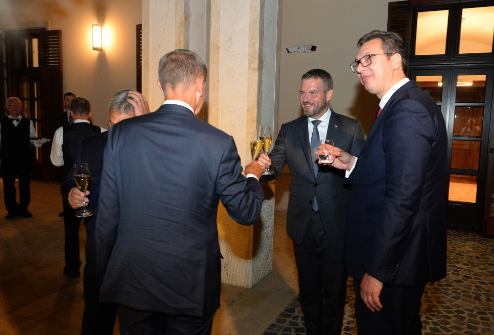 Za Vučića priređena specijalna večera, ali to nije sve! Srpski predsednik oduševljen!