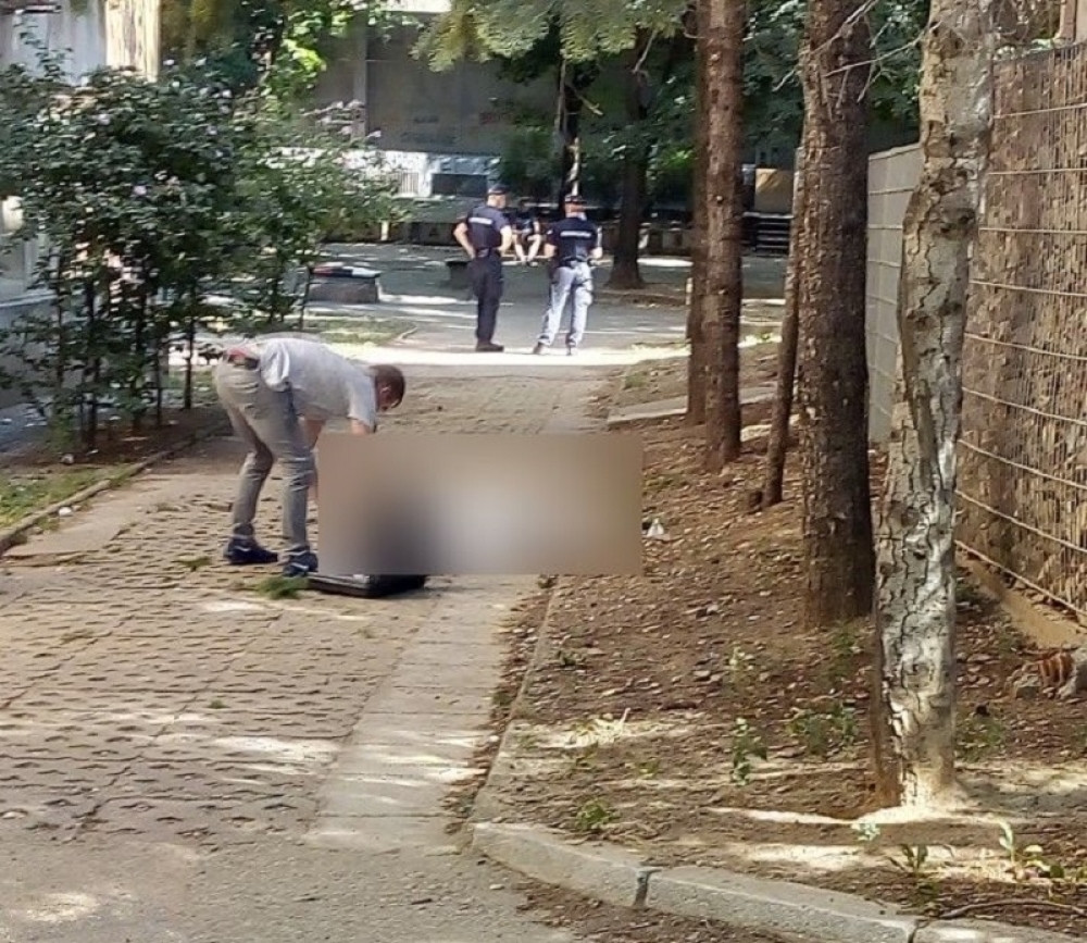 Naša ekipa na Zvezdari zatekla stravičan prizor! Hitna pomoć nije mogla da uradi ništa!