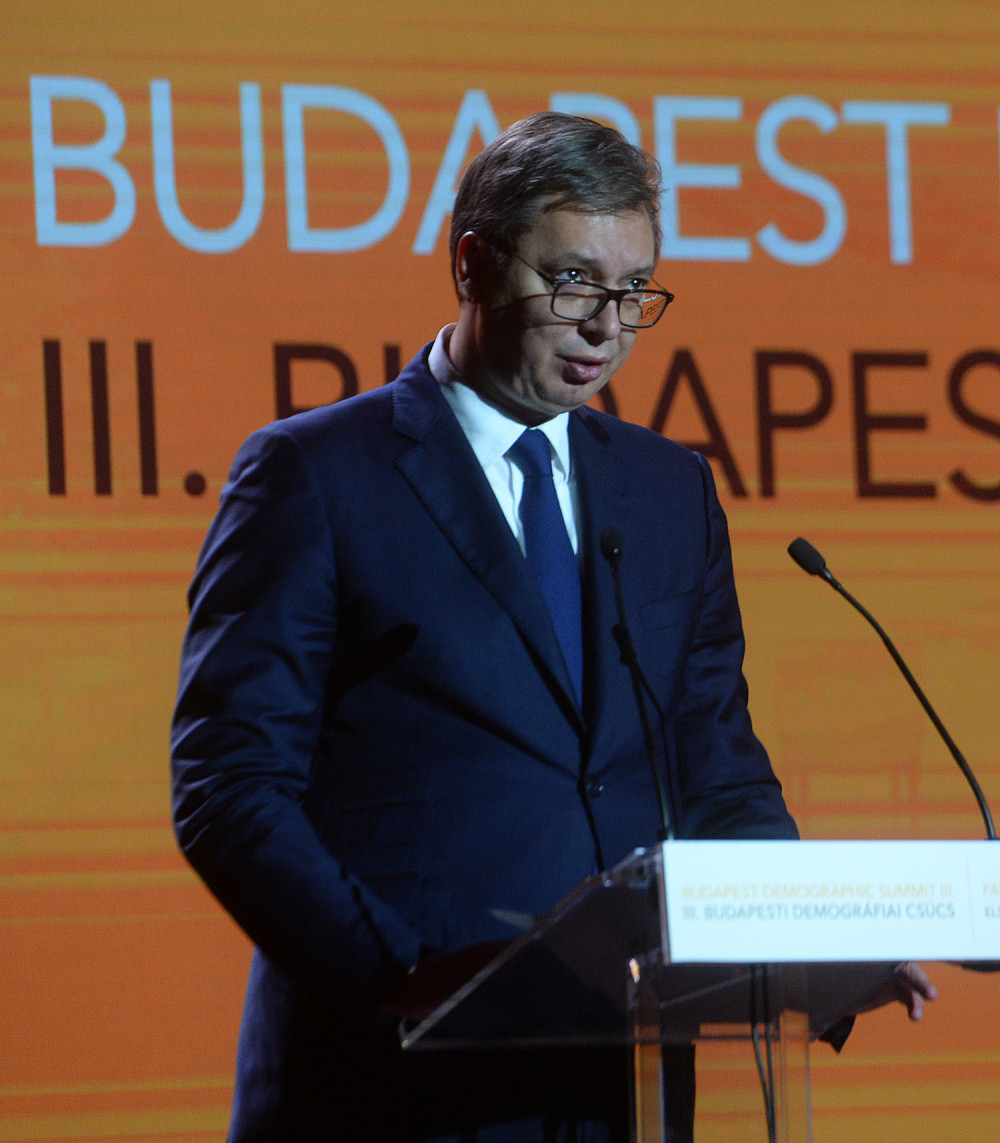 Mali Marko je imao neobičnu molbu za Vučića, a predsednikov odgovor oduševio je prisutne!