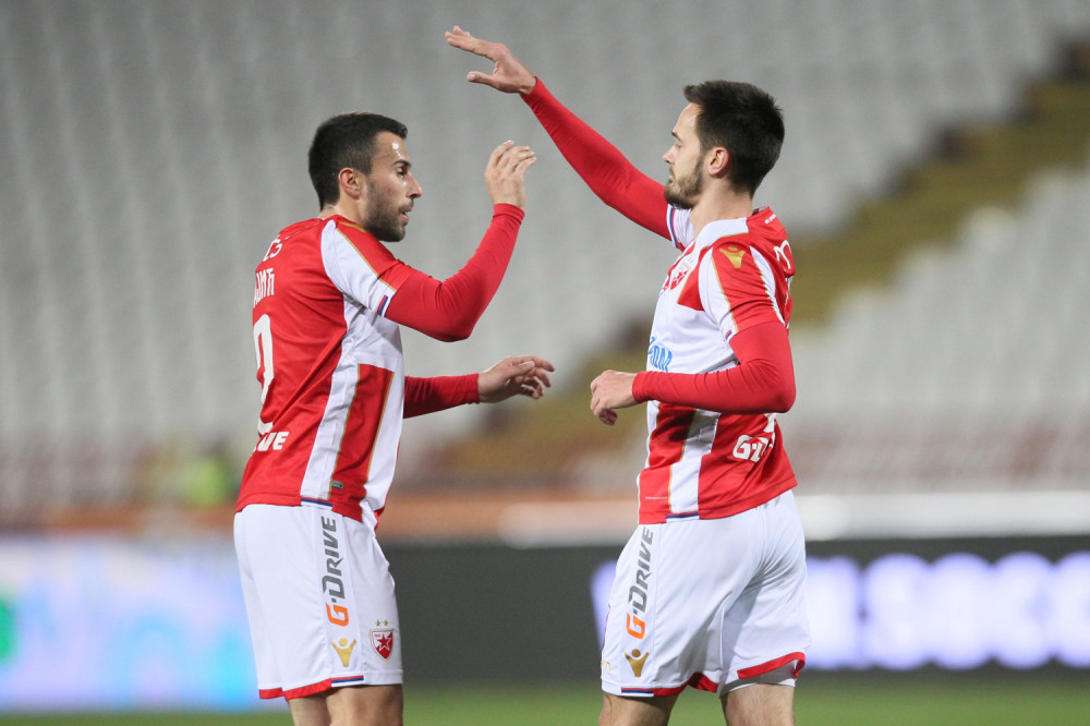 Vojvodina s osmehom primila poklone Zvezde