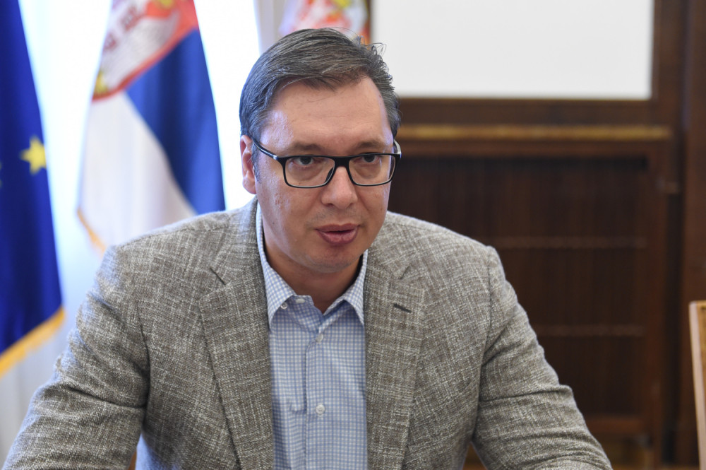 U zgradi Generalnog sekretarijata opsadno stanje! Idu kod Vučića lično!