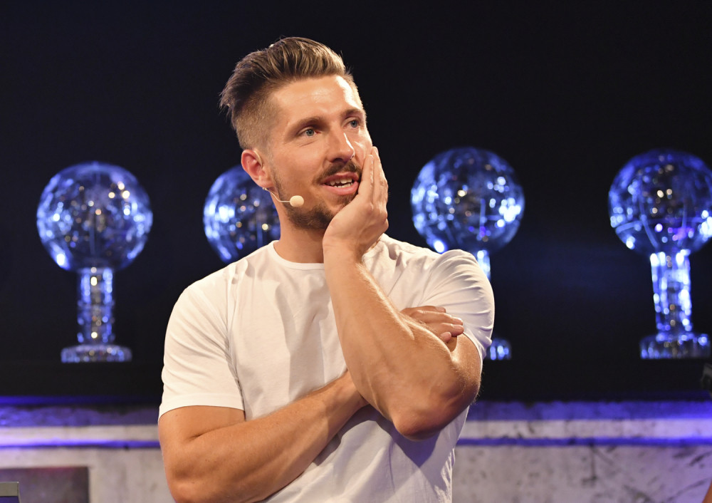 Karijera za divljenje! Jedan od najvećih svih vremena i predvodnik generacije se penzionisao! (FOTO + VIDEO)