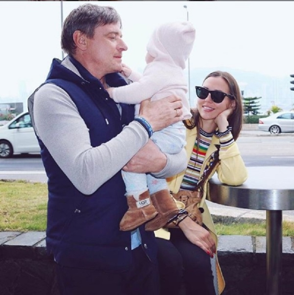 Piksijeva ćerka ne skida osmeh, porodica Stojković proslavila jedan veoma važan dan! (FOTO)