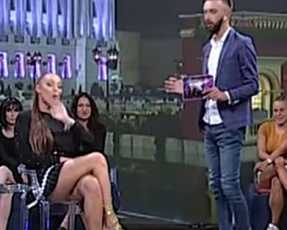Voditelj skočio da opipa Lunine nove silikone, zbog njene reakcije, Marka će pojesti blam!